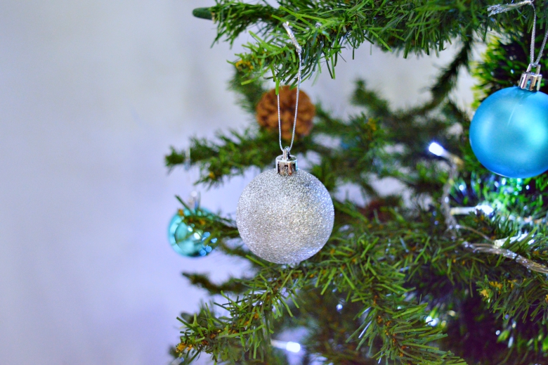 Montando a Árvore de Natal | Árvore de Natal Azul e Prata - Casinha Arrumada