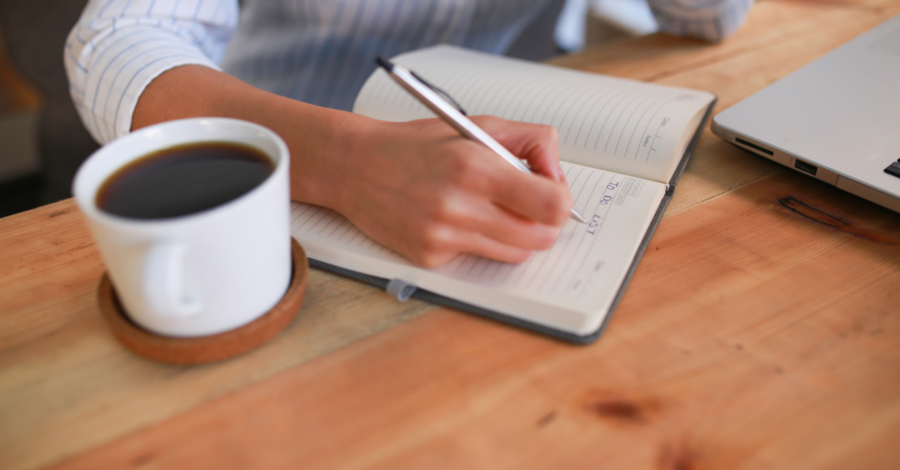 10 dicas rápidas de organização para otimizar o tempo e melhorar a produtividade