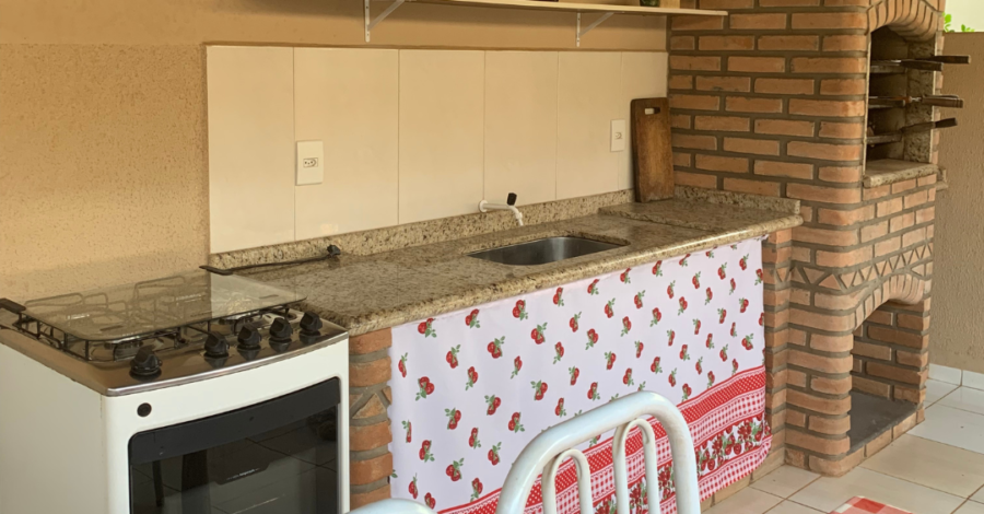 DECORAÇÃO ÁREA DA CHURRASQUEIRA | Ideias simples e baratas!