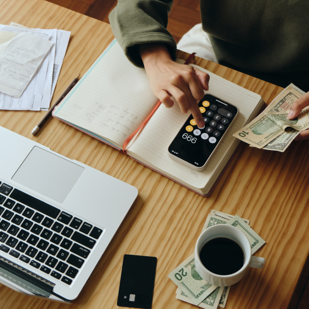 FAÇA ISSO SEMPRE QUE RECEBER O SEU SALÁRIO 